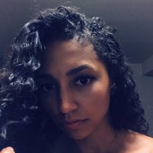 Meet your Posher, Janelle